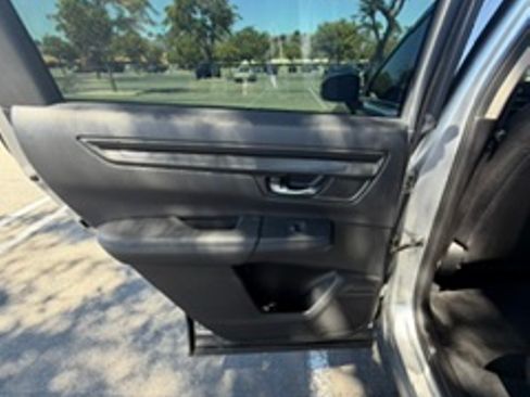 Used 2024 Honda CR-V LX image 18