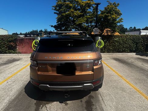 Used 2014 Land Rover Range Rover Evoque Pure Premium image 2