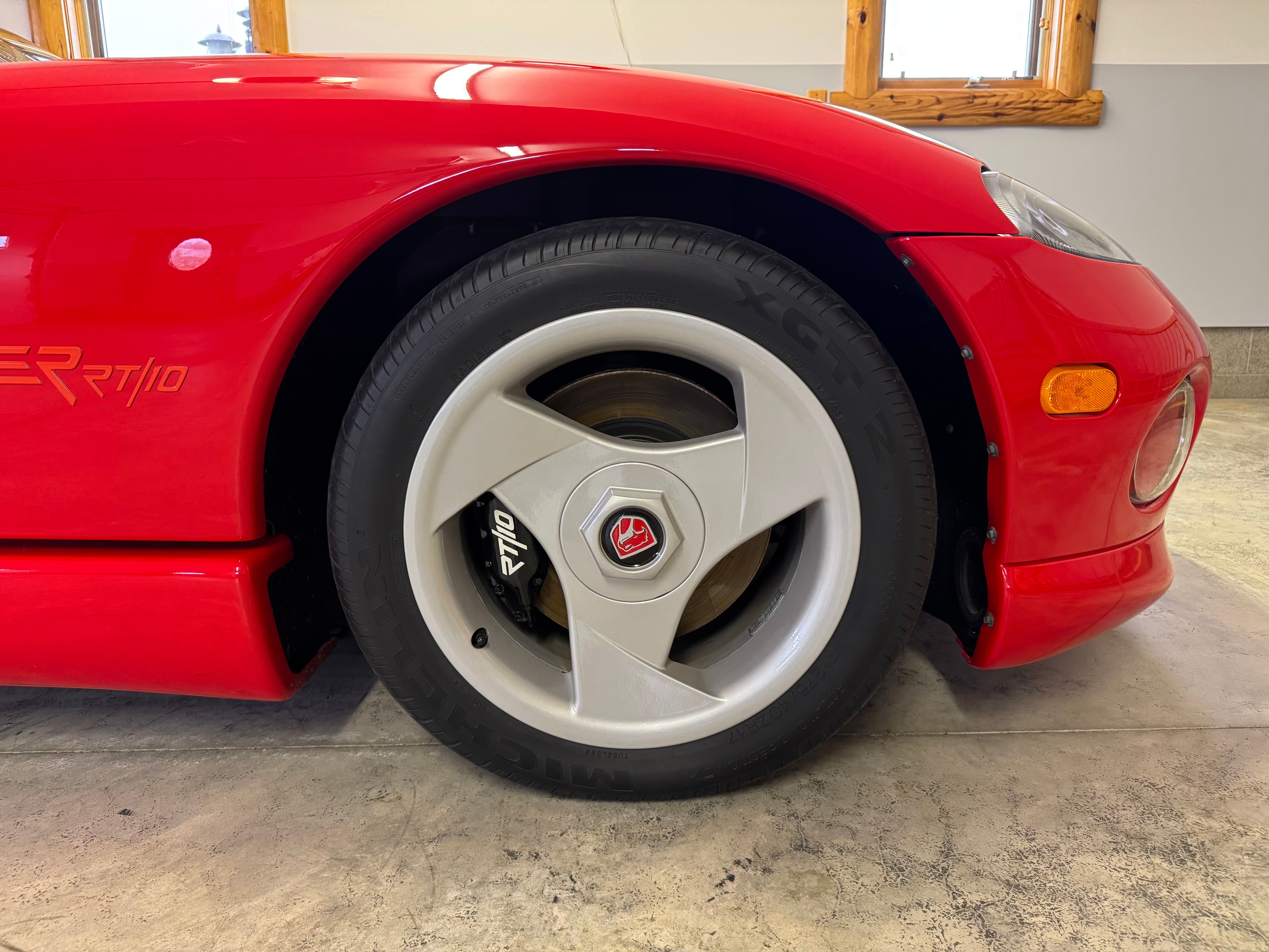 Used 1994 Dodge Viper RT/10 RWD image 16