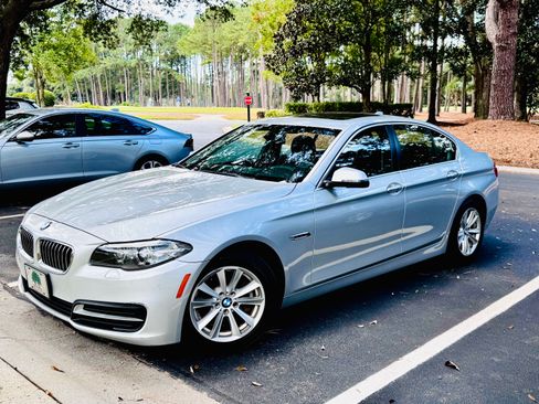 Used 2014 BMW 528i Sedan image 2