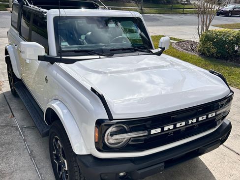 Used 2025 Ford Bronco Outer Banks image 5