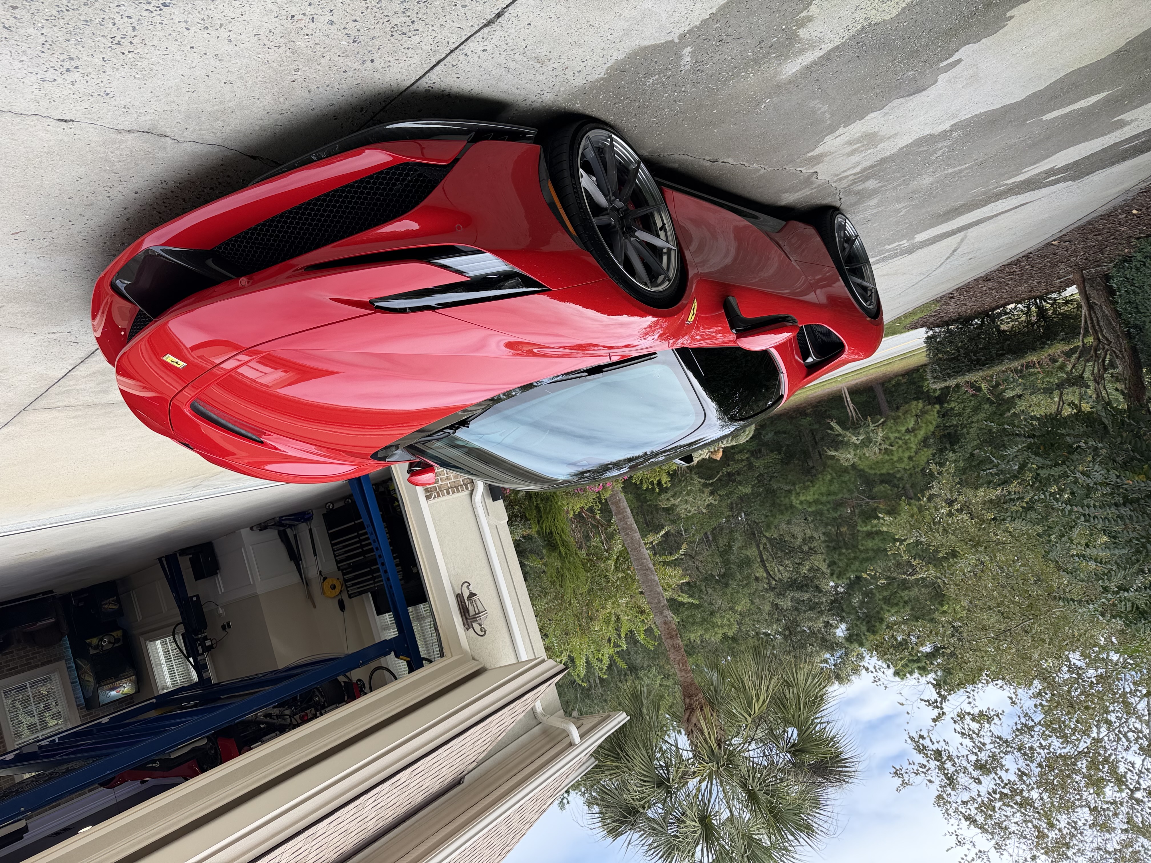 Used 2021 Ferrari SF90 Stradale AWD/4WD image 5