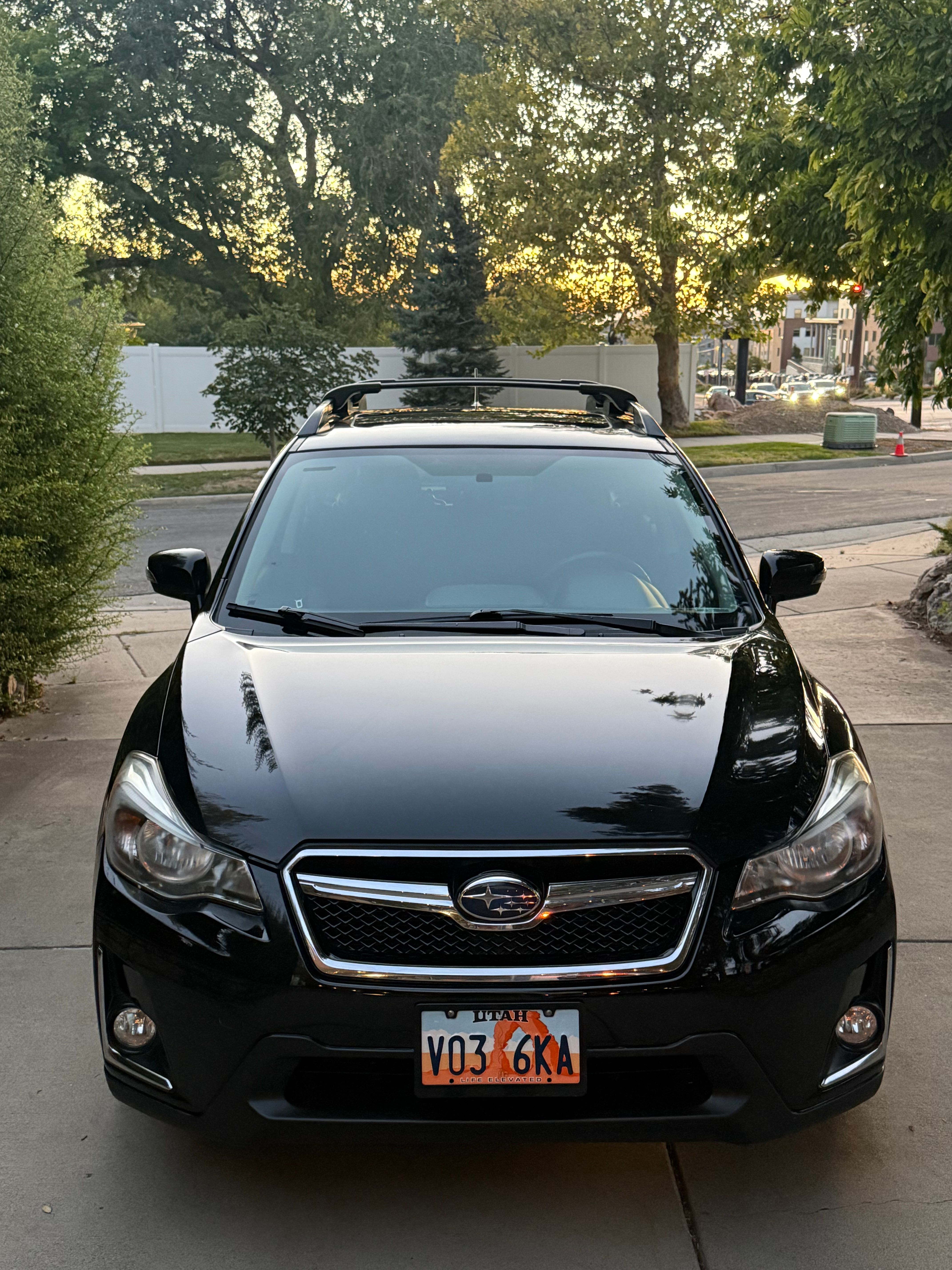 Used 2017 Subaru Crosstrek 2.0i Premium w/ Special Edition AWD/4WD image 2