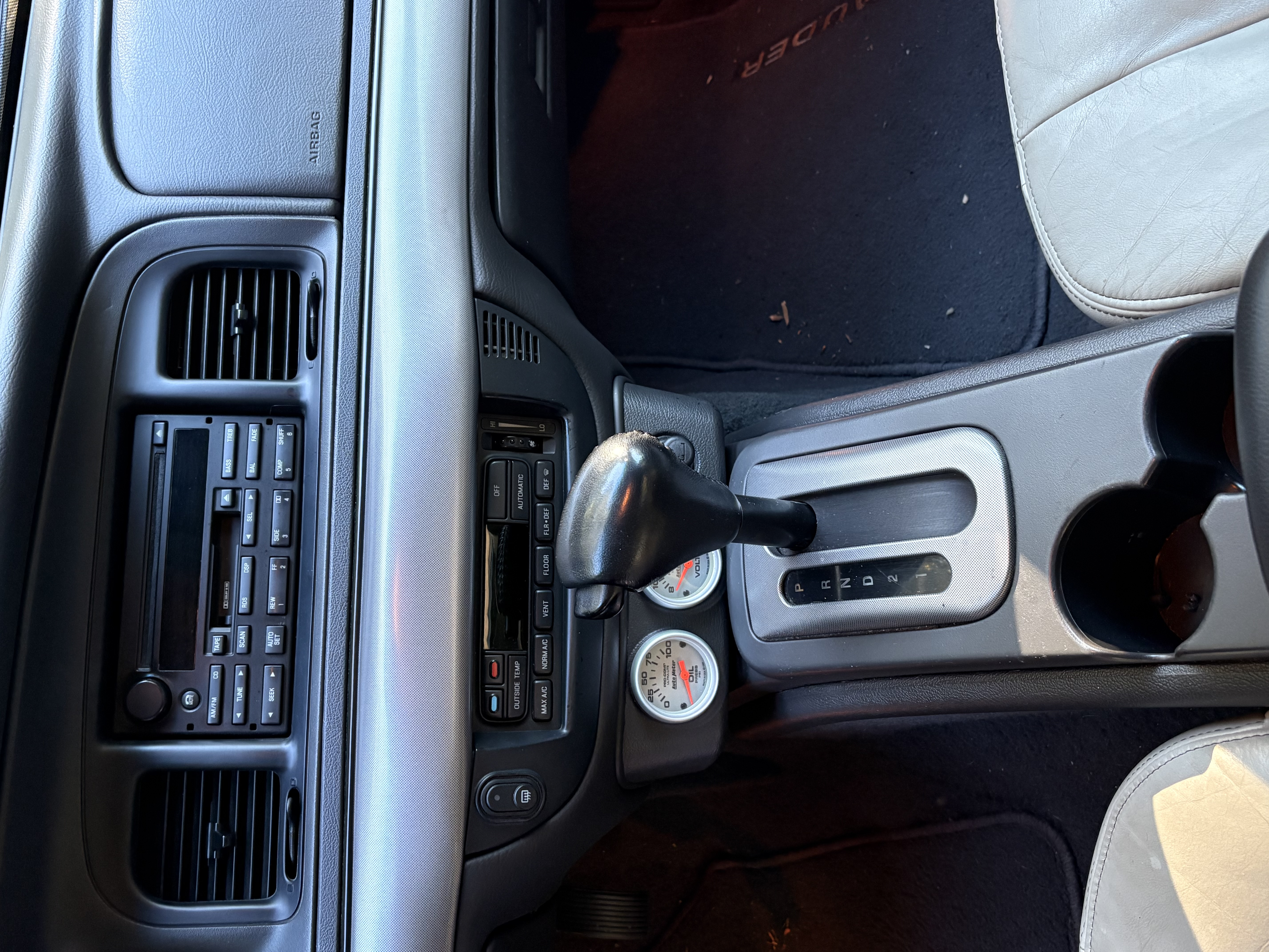 Used 2004 Mercury Marauder RWD image 9