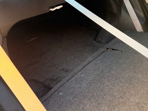 Used 2014 Toyota Corolla LE image 8