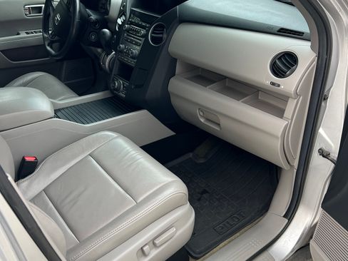 Used 2014 Honda Pilot Touring image 13