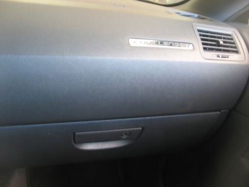 Used 2009 Dodge Challenger R/T image 24