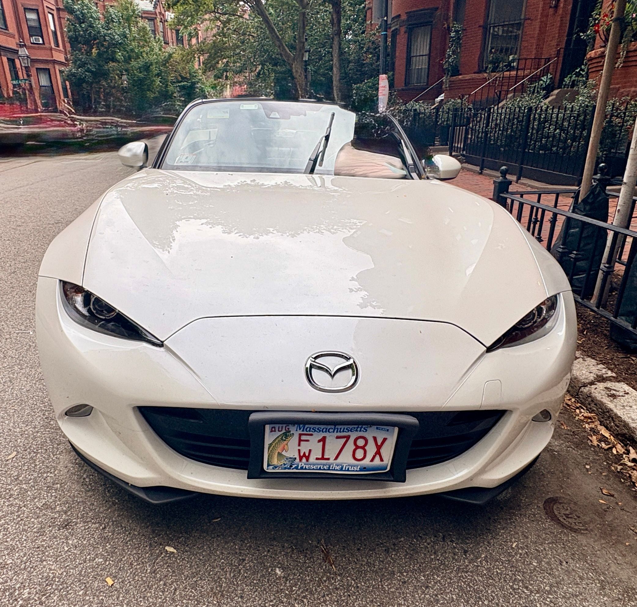 Used 2018 MAZDA MX-5 Miata Grand Touring RWD image 8