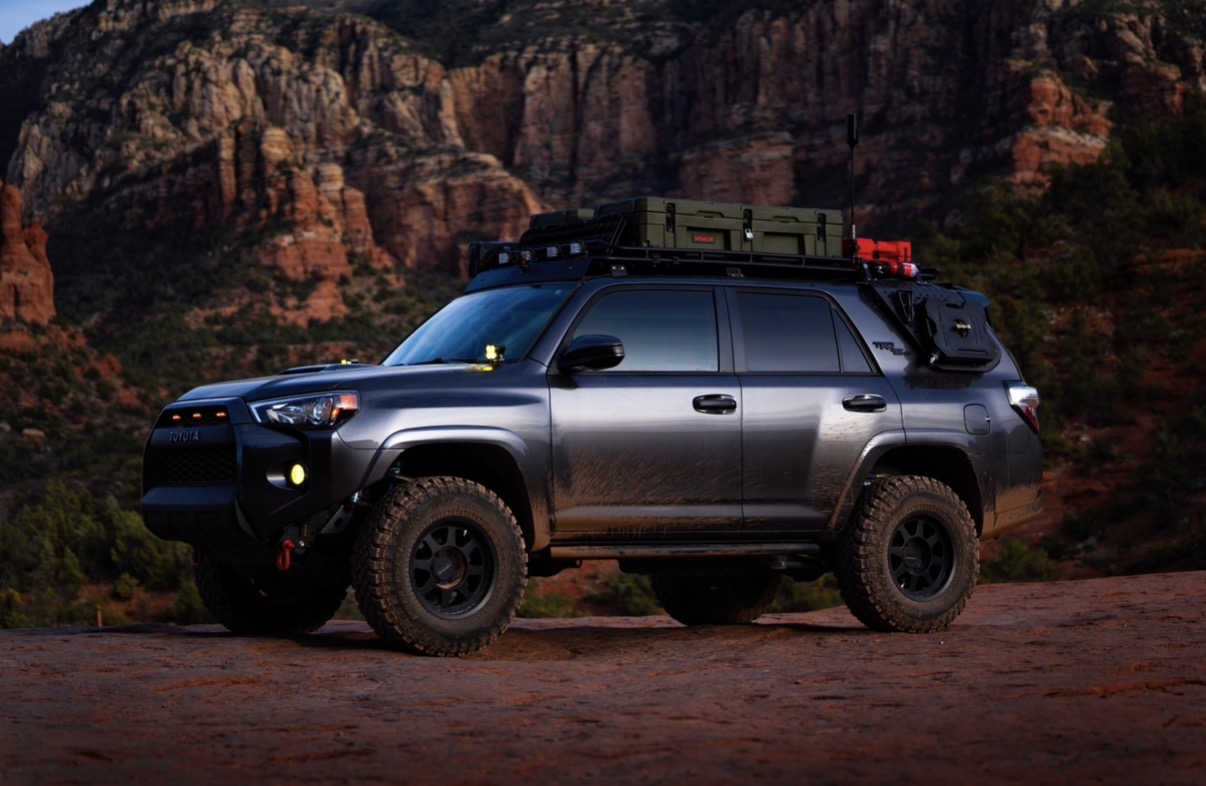 Used 2019 Toyota 4Runner TRD Off-Road AWD/4WD image 2