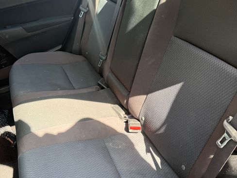 Used 2017 Toyota Corolla LE FWD image 12