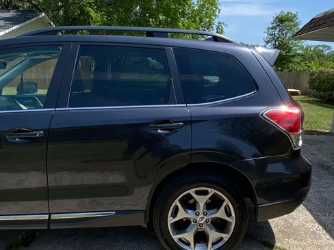 Used 2018 Subaru Forester 2.5i Touring w/ Popular Package #2 image 27