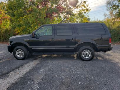 Used 2005 Ford Excursion Limited