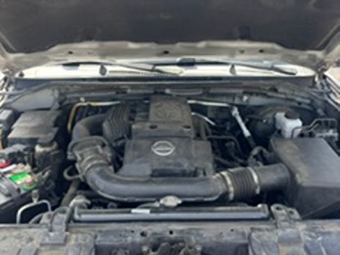 Used 2012 Nissan Frontier SV RWD image 11