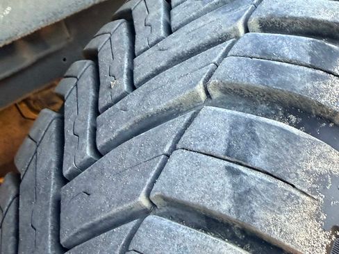 Used 2020 Ford Transit 250 Medium Roof image 13