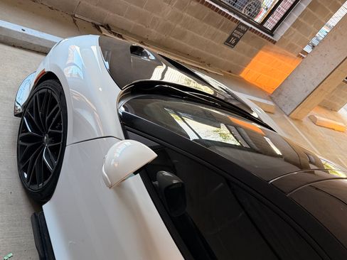 Used 2022 McLaren GT image 6