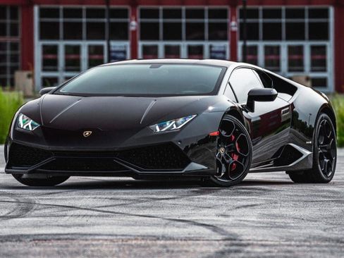 Used 2015 Lamborghini Huracan LP 610-4 image 1