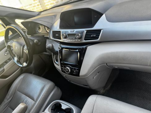 Used 2016 Honda Odyssey EX-L image 9