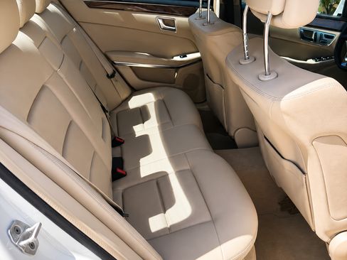 Used 2014 Mercedes-Benz E 350 Sedan image 10