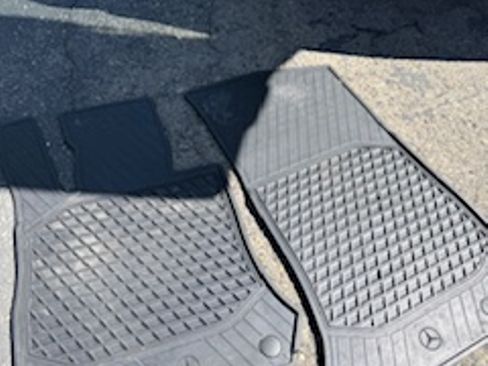 Used 2018 Mercedes-Benz GLC 300 4MATIC image 15