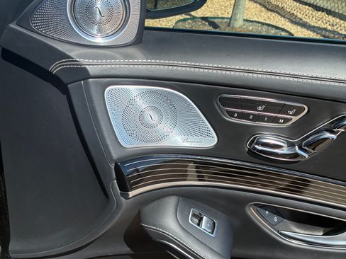Used 2020 Mercedes-Benz Maybach S 560 4MATIC image 10