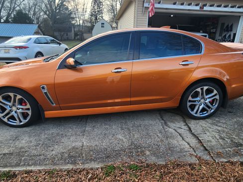Used 2017 Chevrolet SS RWD image 5