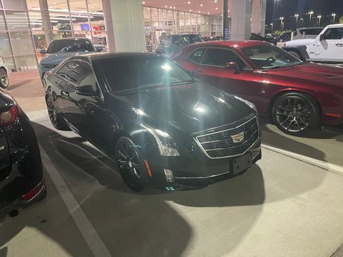 Used 2017 Cadillac ATS Luxury w/ Safety and Security Package RWD image 9