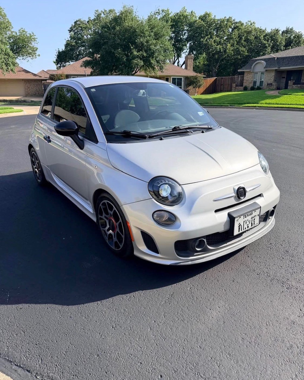 Used 2013 FIAT 500 Turbo FWD image 2