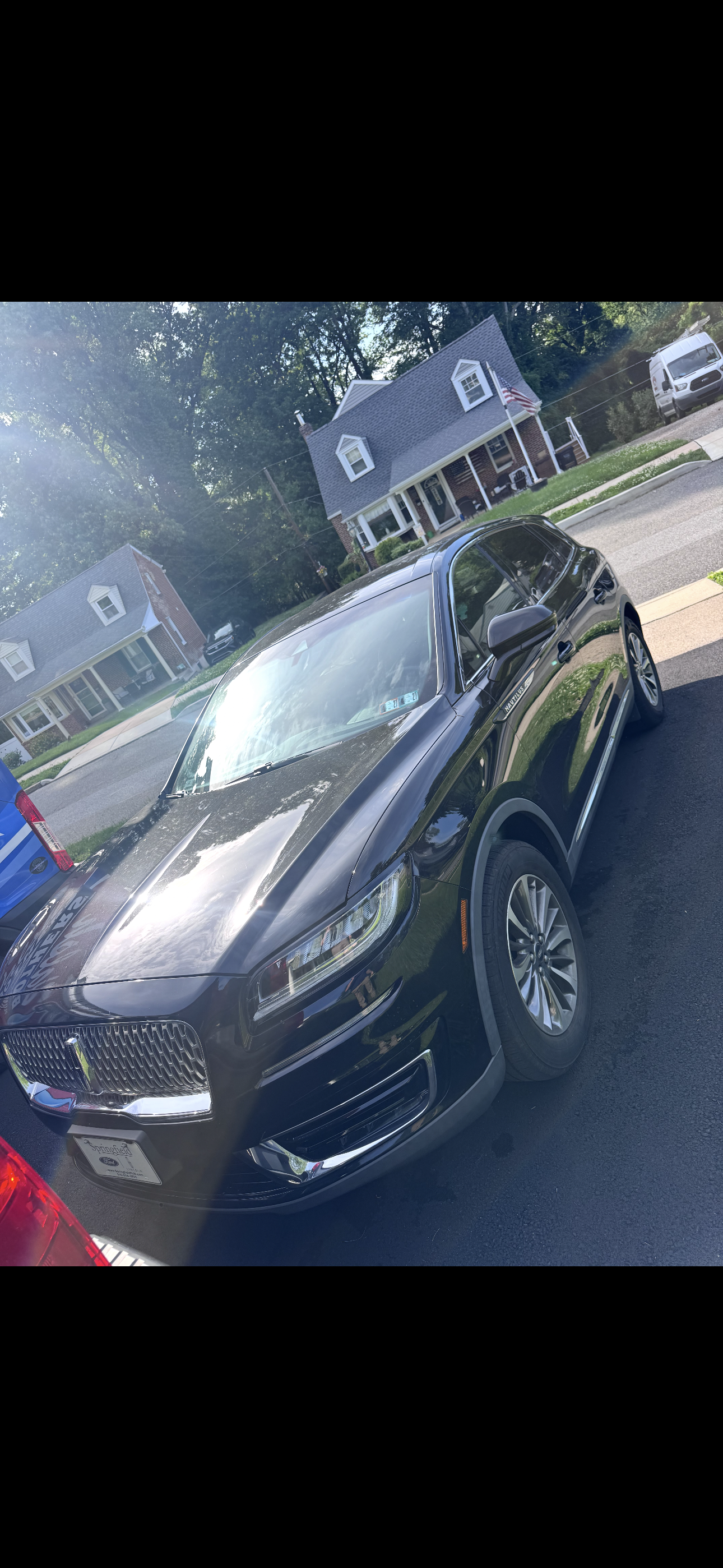 Used 2019 Lincoln Nautilus Select AWD/4WD image 5