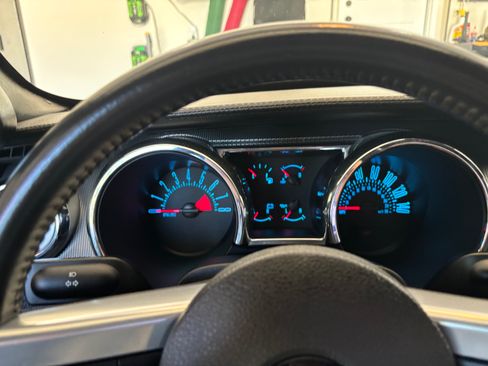 Used 2008 Ford Mustang GT Premium RWD image 15