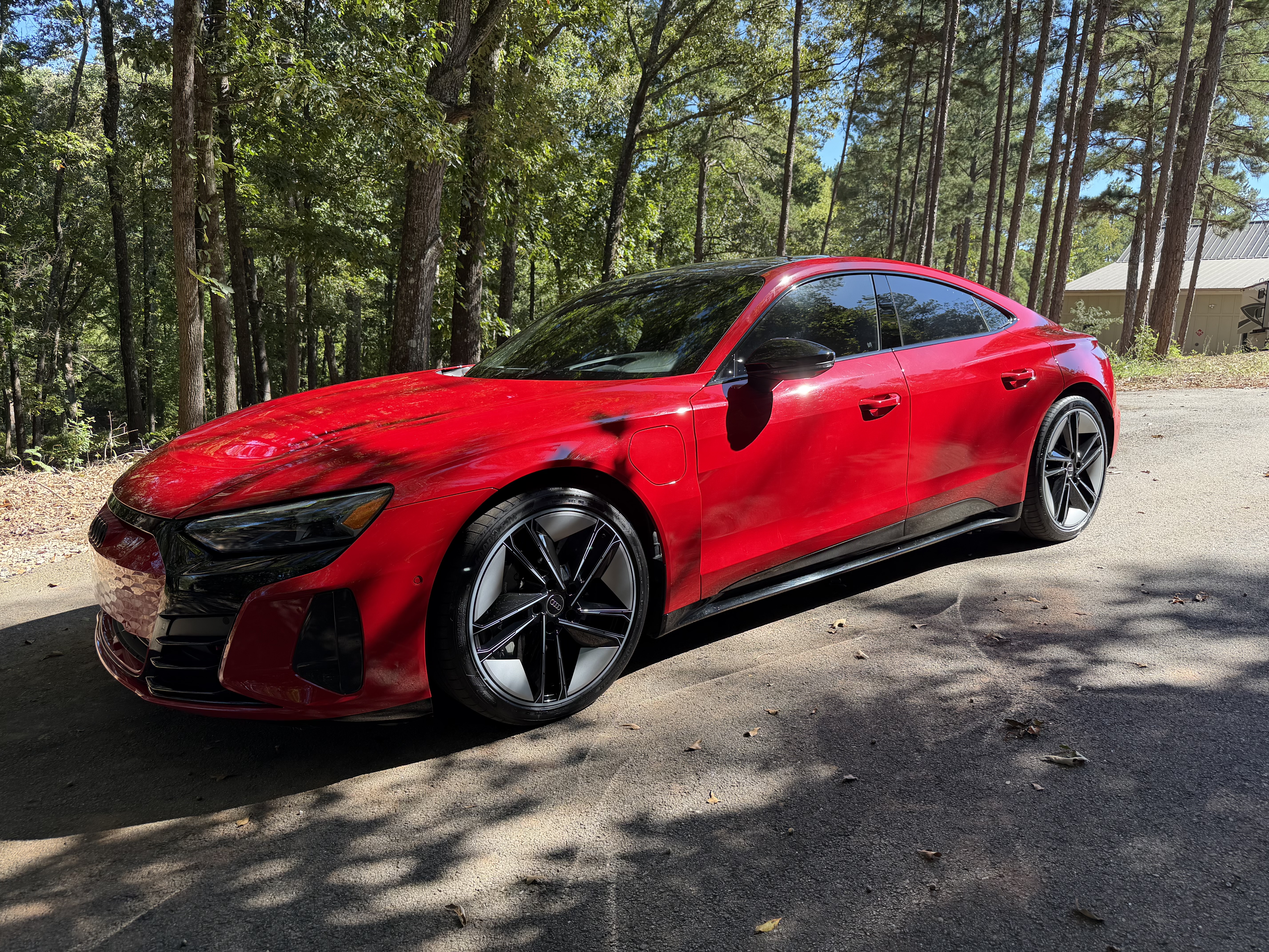 Used 2023 Audi RS e-tron GT w/ Carbon Performance Package AWD/4WD image 1