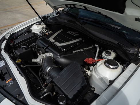 Used 2012 Chevrolet Camaro SS w/ RS Package image 11