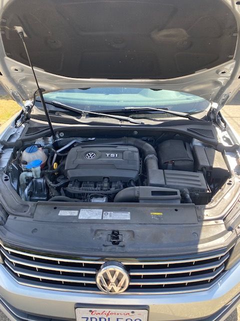Used 2016 Volkswagen Passat 1.8T SE FWD image 5
