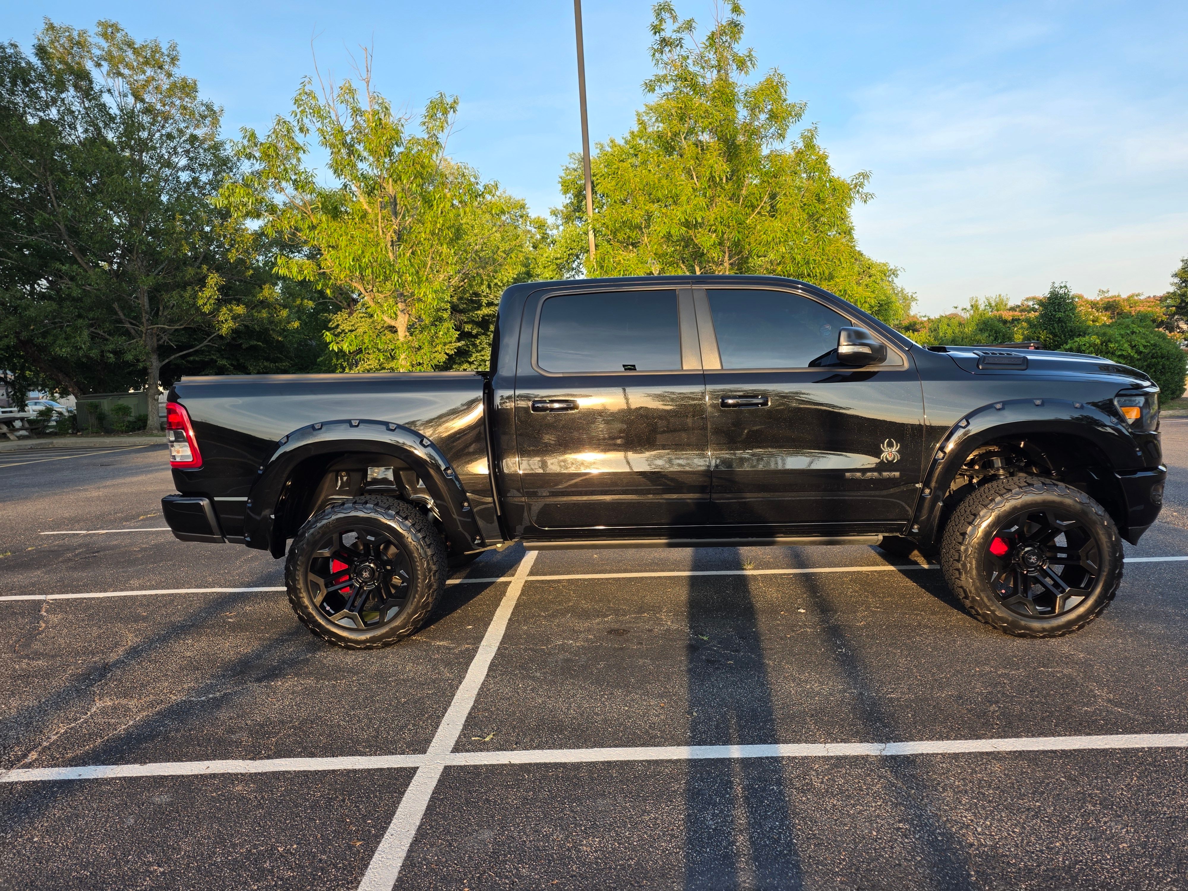 Used 2022 RAM 1500 Big Horn AWD/4WD image 1
