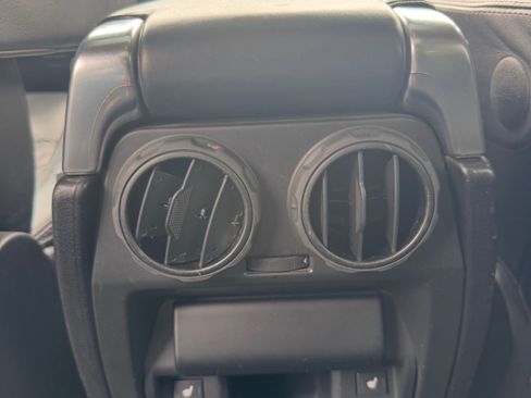 Used 2008 Land Rover LR3 HSE AWD/4WD image 17