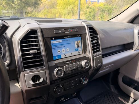 Used 2018 Ford F150 XLT w/ Equipment Group 301A Mid RWD image 13