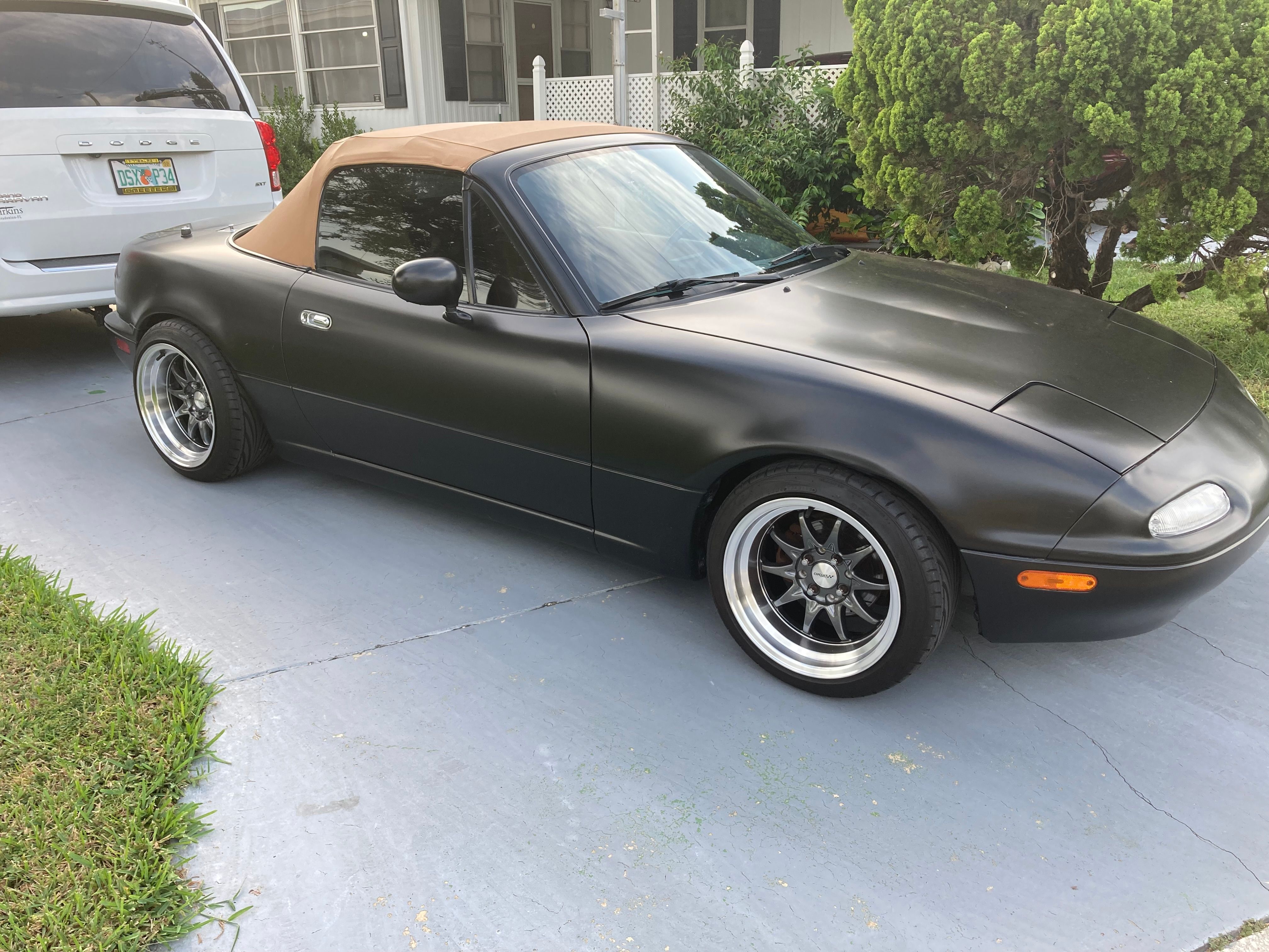 Used 1992 MAZDA MX-5 Miata RWD image 4