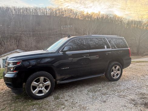 Used 2016 Chevrolet Tahoe LT image 1