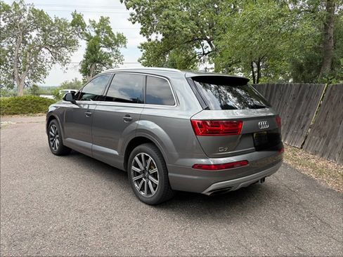 Used 2017 Audi Q7 3.0T Premium Plus AWD/4WD image 6