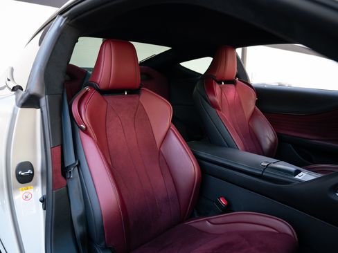 Used 2019 Lexus LC 500 Coupe w/ Performance Package image 11