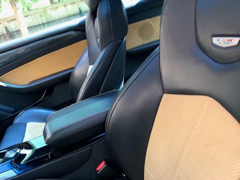 Used 2011 Cadillac CTS V image 12