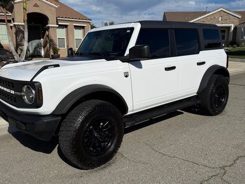 Used 2025 Ford Bronco Big Bend image 2