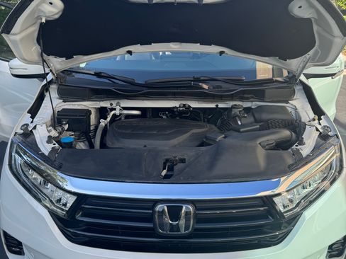 Used 2023 Honda Odyssey Touring image 10