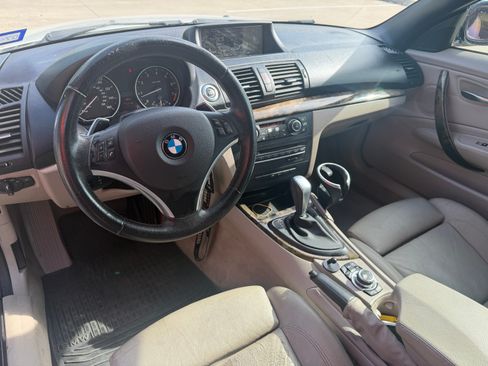 Used 2011 BMW 128i Convertible RWD image 16