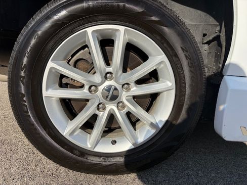 Used 2018 Dodge Grand Caravan SXT image 14