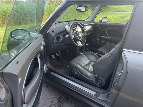Used 2005 MINI Cooper S image 17