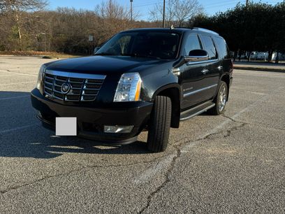 Used 2007 Cadillac Escalade Luxury w/ Information Package