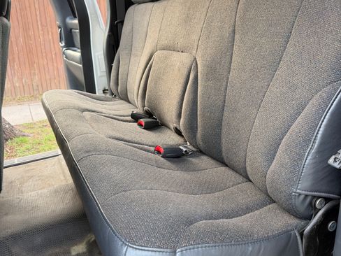 Used 2001 Chevrolet Silverado 3500 Long Bed image 12