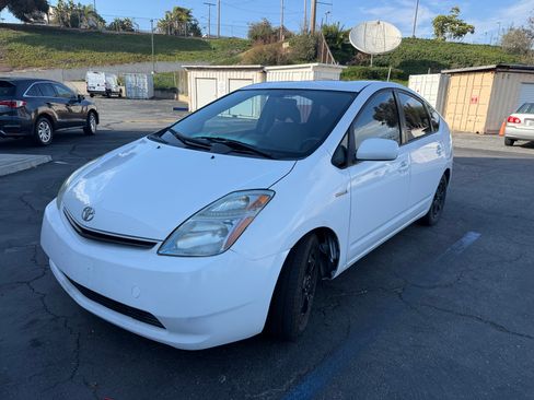 Used 2008 Toyota Prius FWD image 1