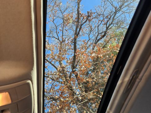 Used 2017 MAZDA MAZDA3 Touring w/ Popular Equipment Package image 10