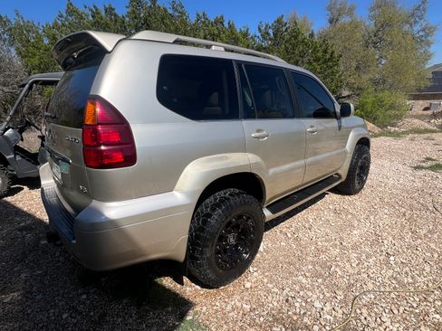 Used 2006 Lexus GX 470 470 Sport Utility 4D image 9